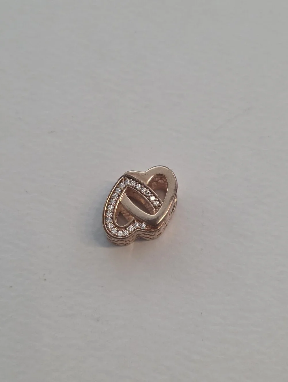PANDORA Rose interlocked hearts charm with clear cubic zirconia - Picture 3 of 7